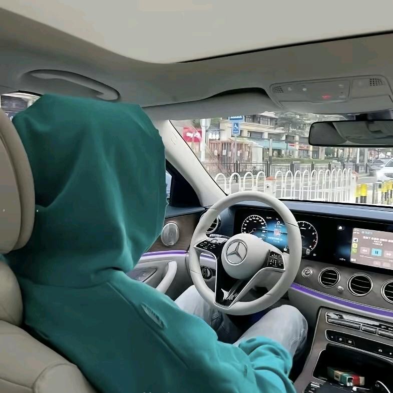 一起养只猫⁷⁷