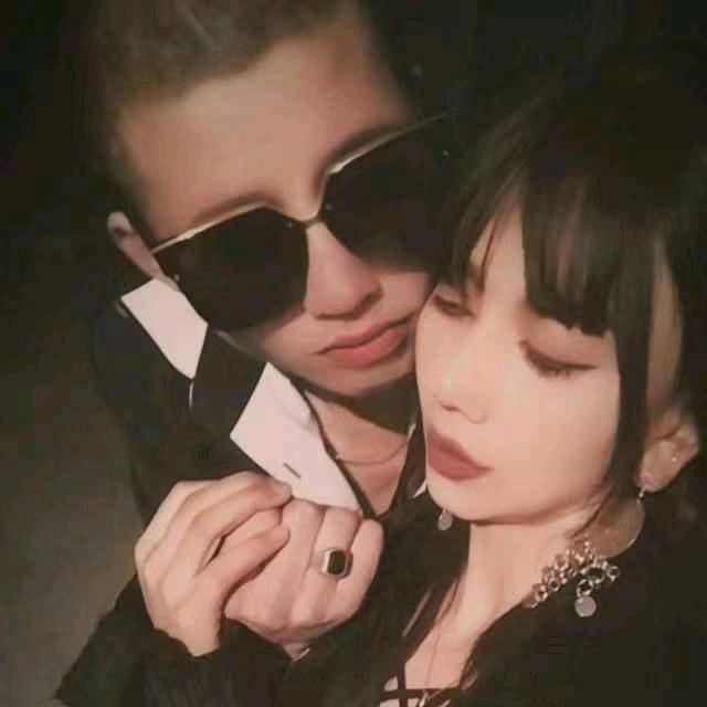 🎻SྂoѶ🕊