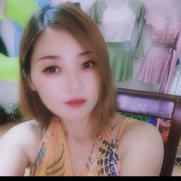 青梅相看两不厌