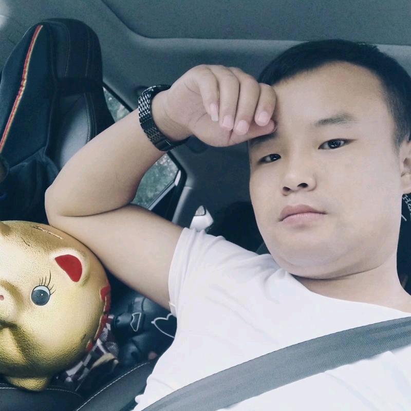 小馒头 爱吃  肉肉 📡