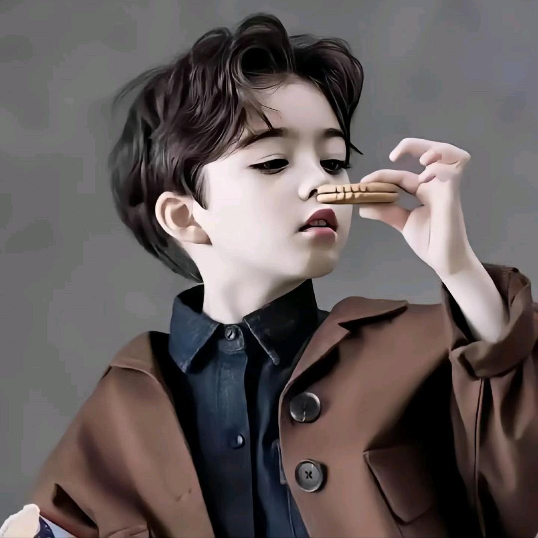 𝔇⃨ℯ𝓁𝓊𝓈𝒾ℴ𝓃