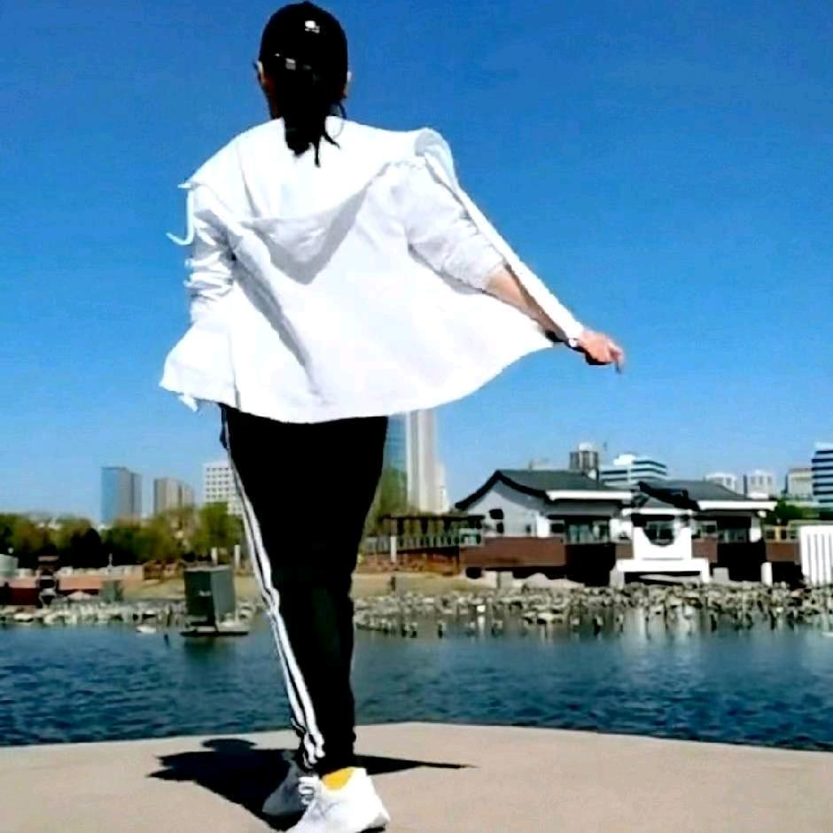沐子•小薇