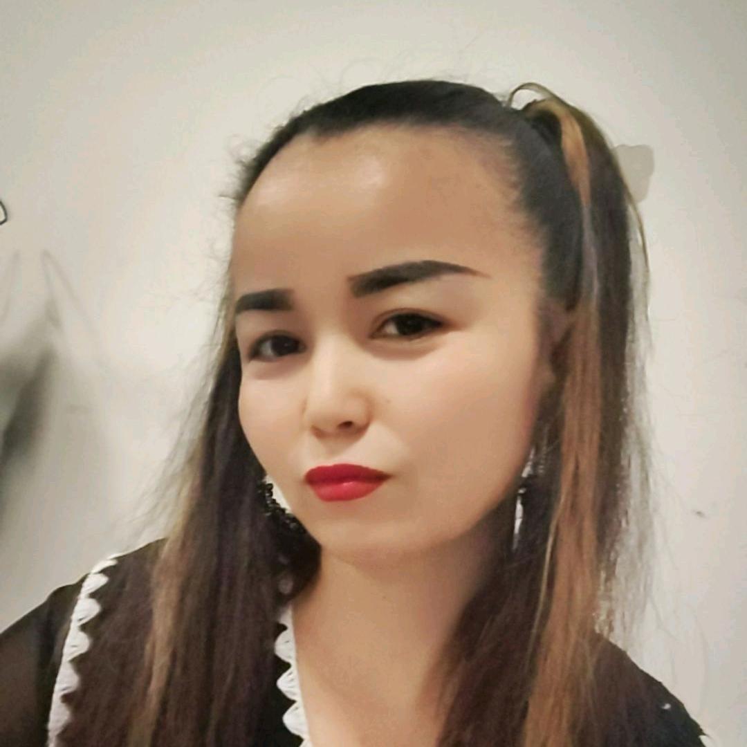 阿依努尔  ،男人滚，我讨厌 ，😜😜