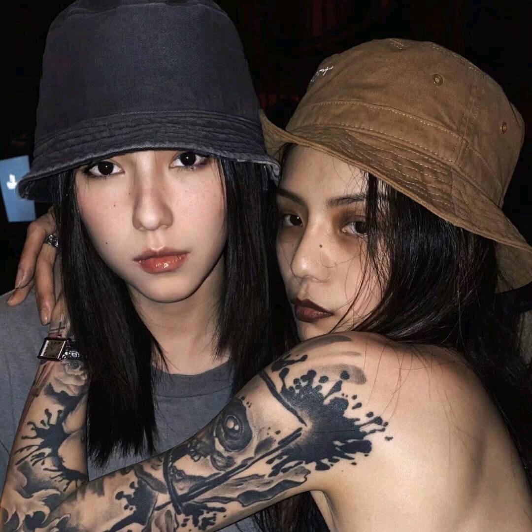 yyyx