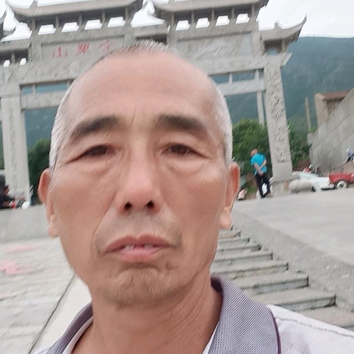 杨镇哥