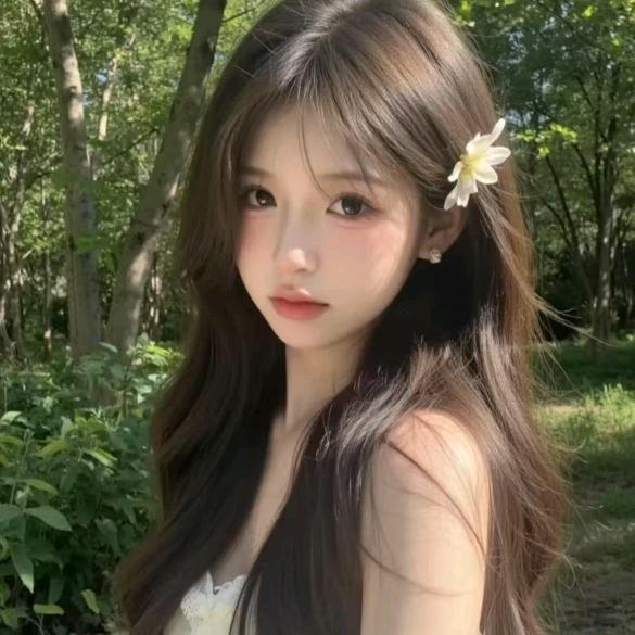 热门手游推荐官-小H