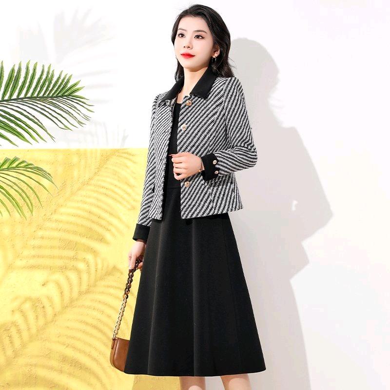 玉洁轻奢服饰