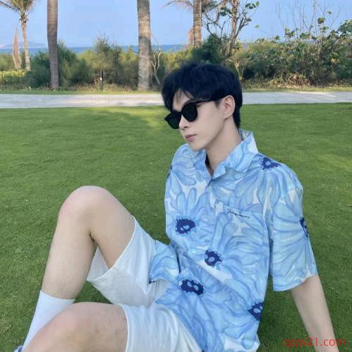 美巢腻子粉新化店