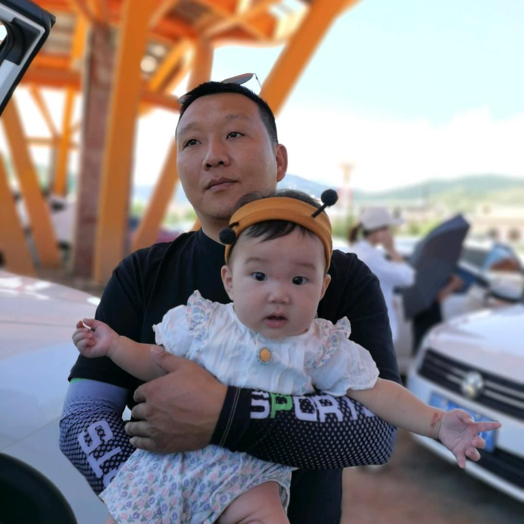 开吊车的王先生