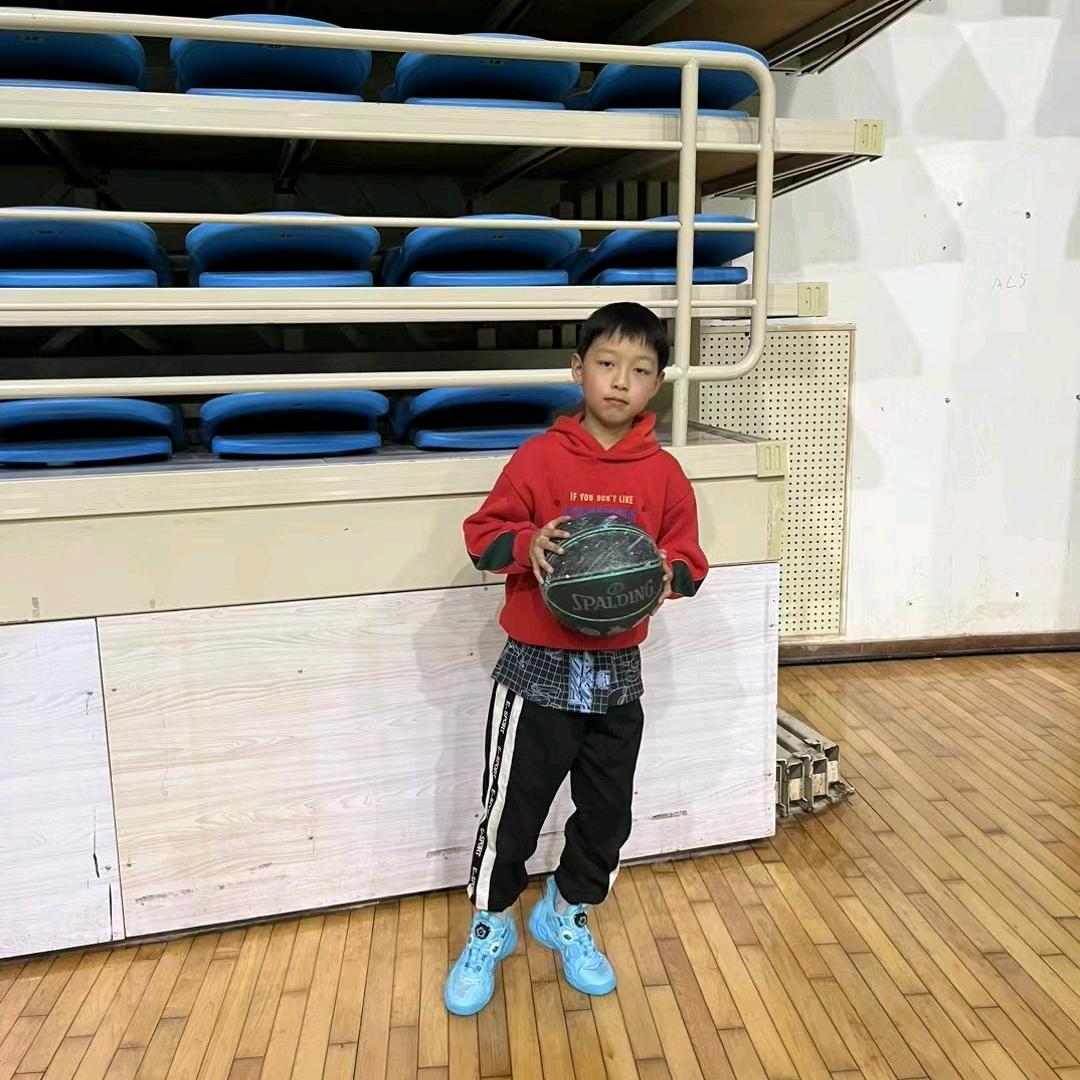 小鱼爱🏀