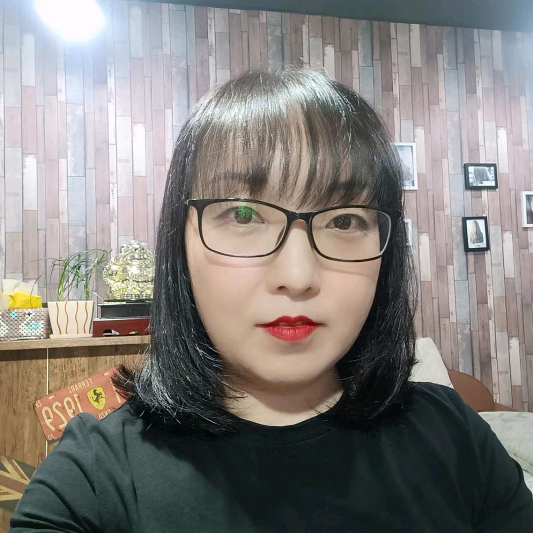 步云男装~固始店梅梅