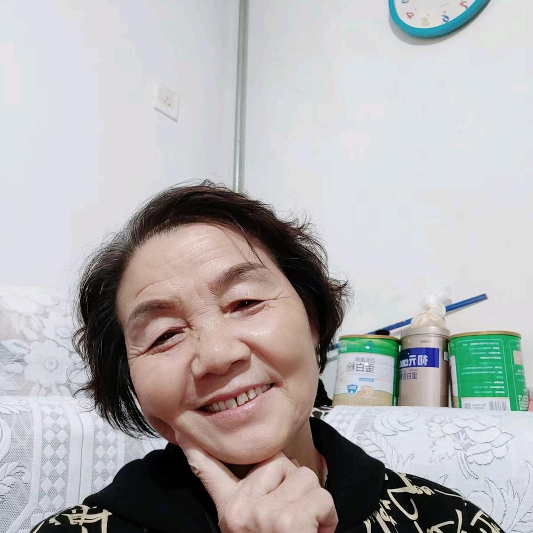闫玲玉