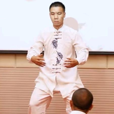 硕策易筋馆