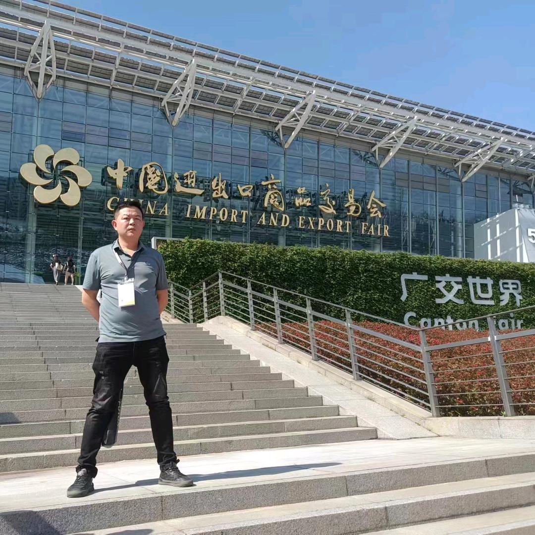 道州正在做全屋瓷砖美缝的（小毛）哥