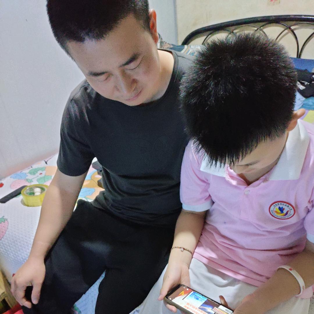 阿杜，