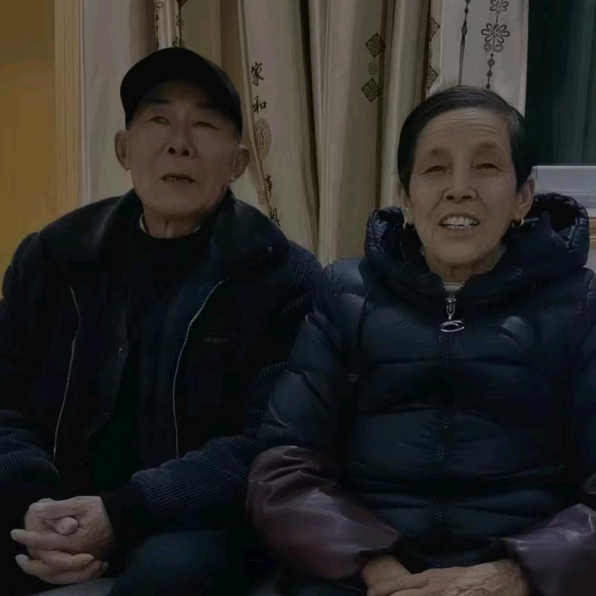 开心奶奶