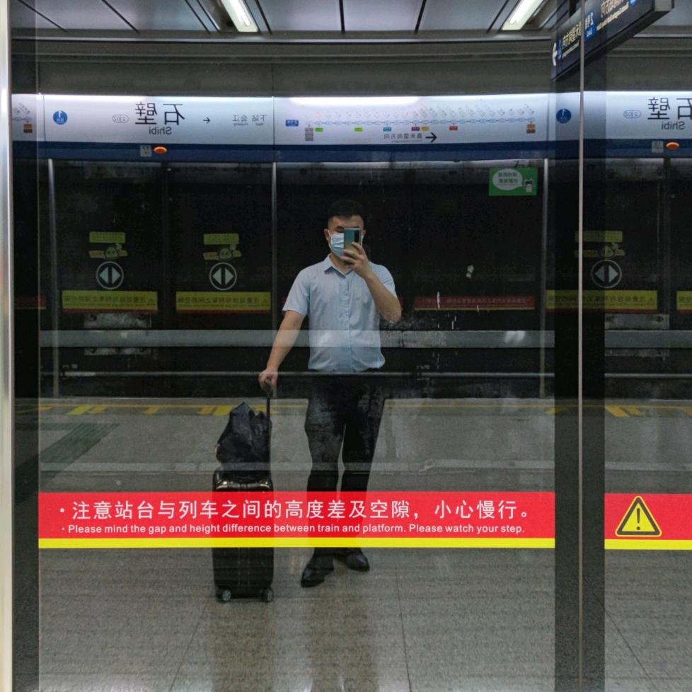 Wu先森ε(*･ω･)_/ﾟ:･☆