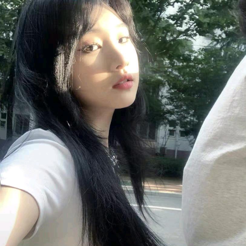 吹着甜甜的风
