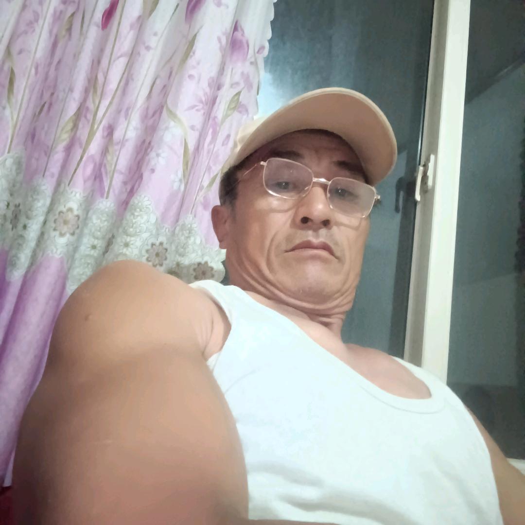 男四号
