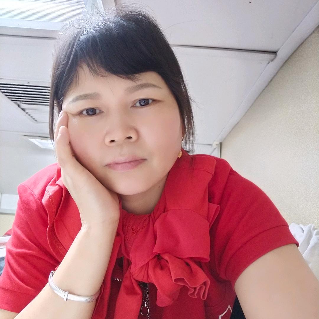 王小英