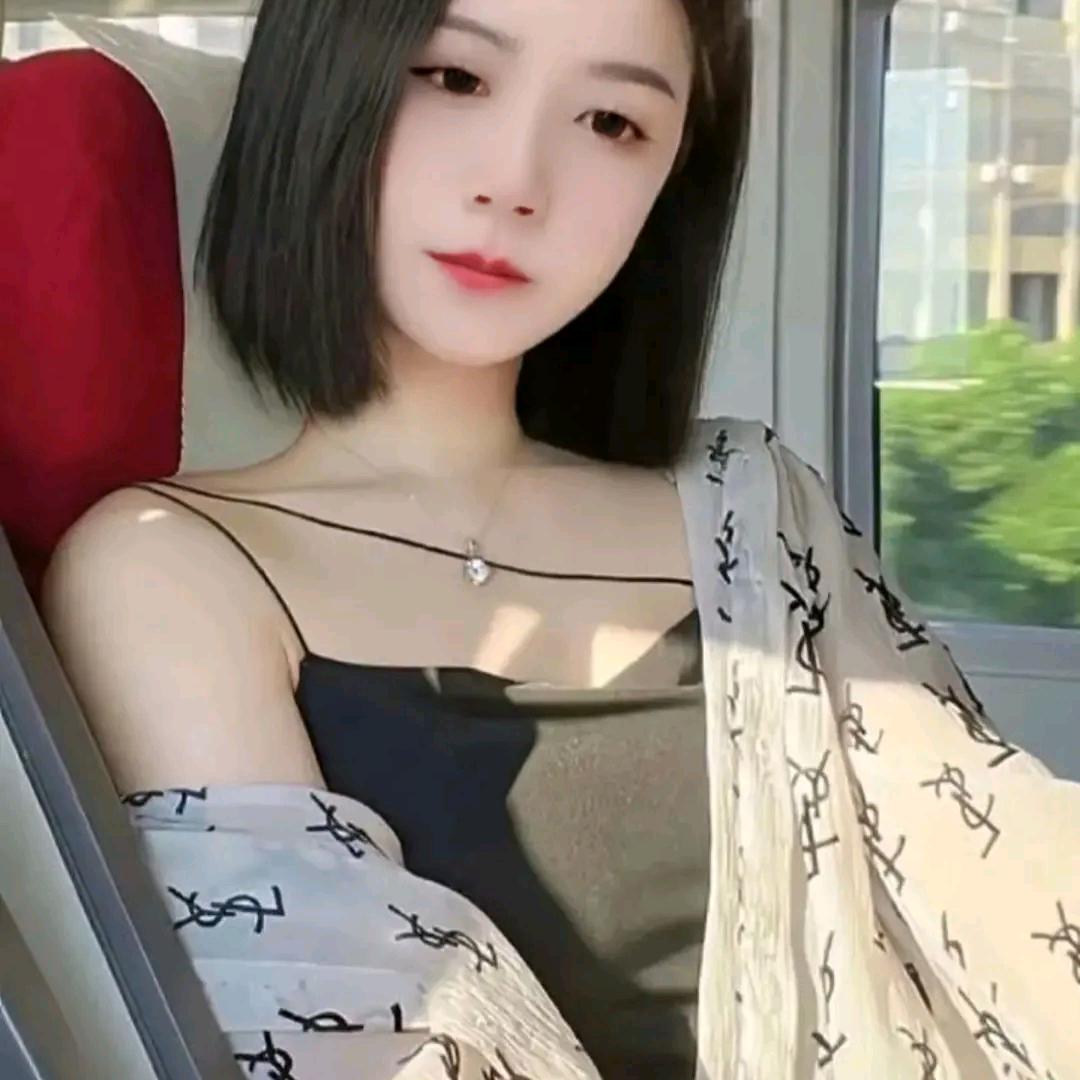 我不是人民币，做不到人人喜欢