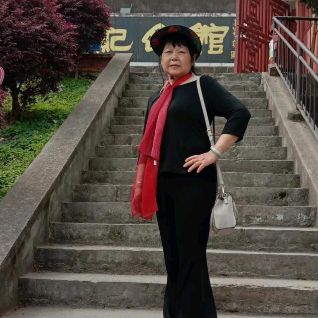 李婉华
