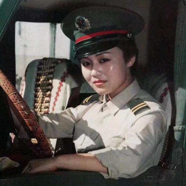 依依 🇨🇳（90.3）