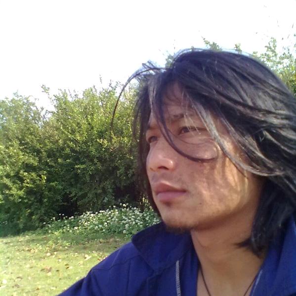 依旧