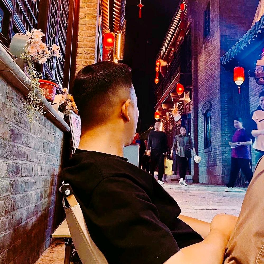 @大.毛