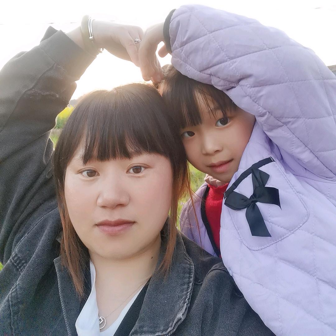 小美🍒