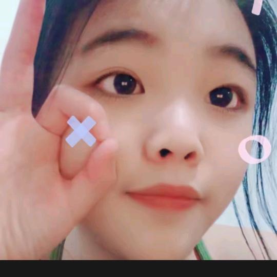 丑小小