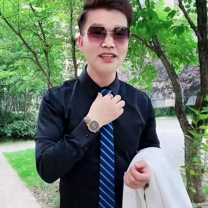 申哥.🙎‍♂️