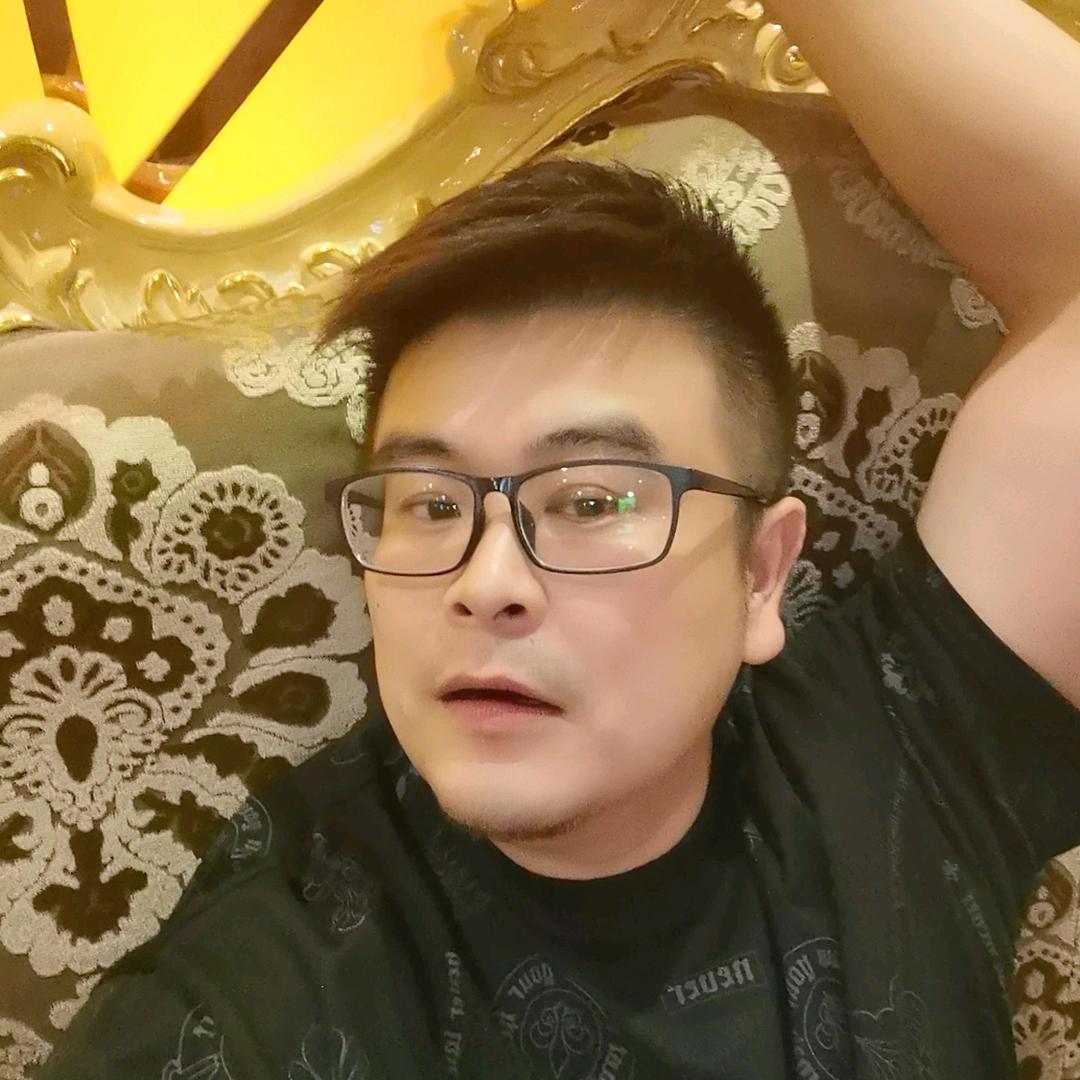 震哥来了！