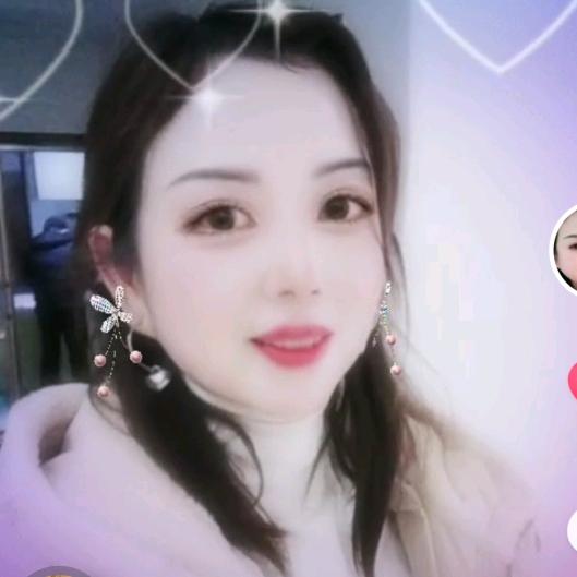 开心阿姨少女心