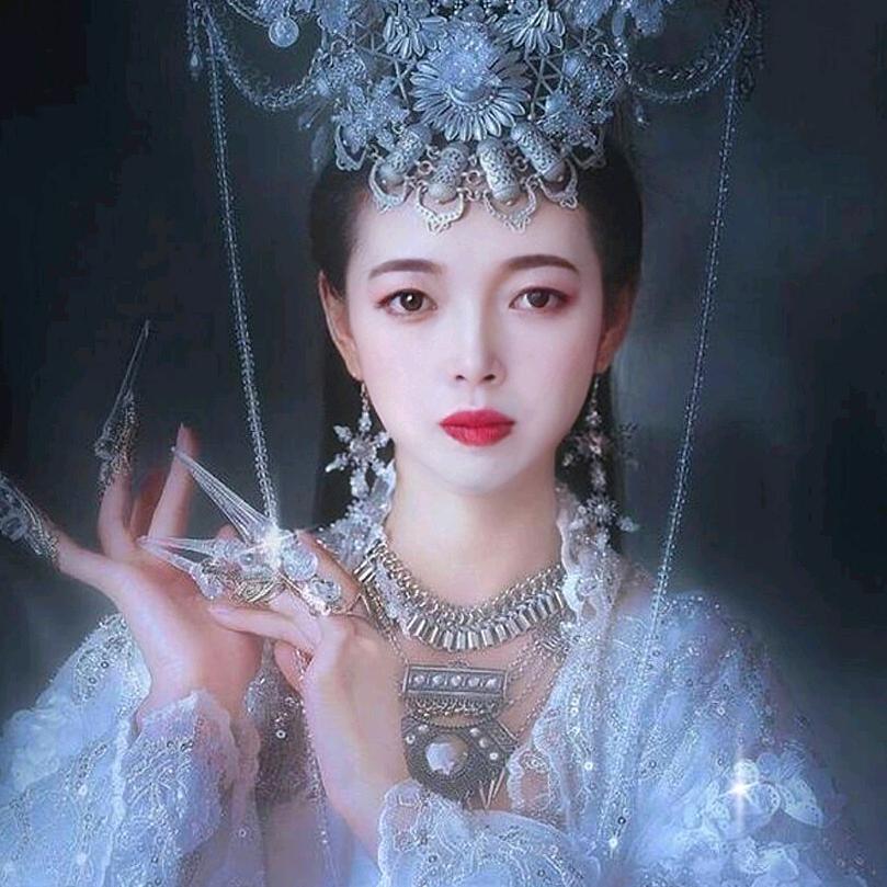 人生如梦，名王芳