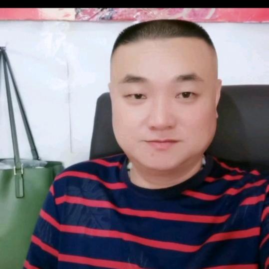 黄强