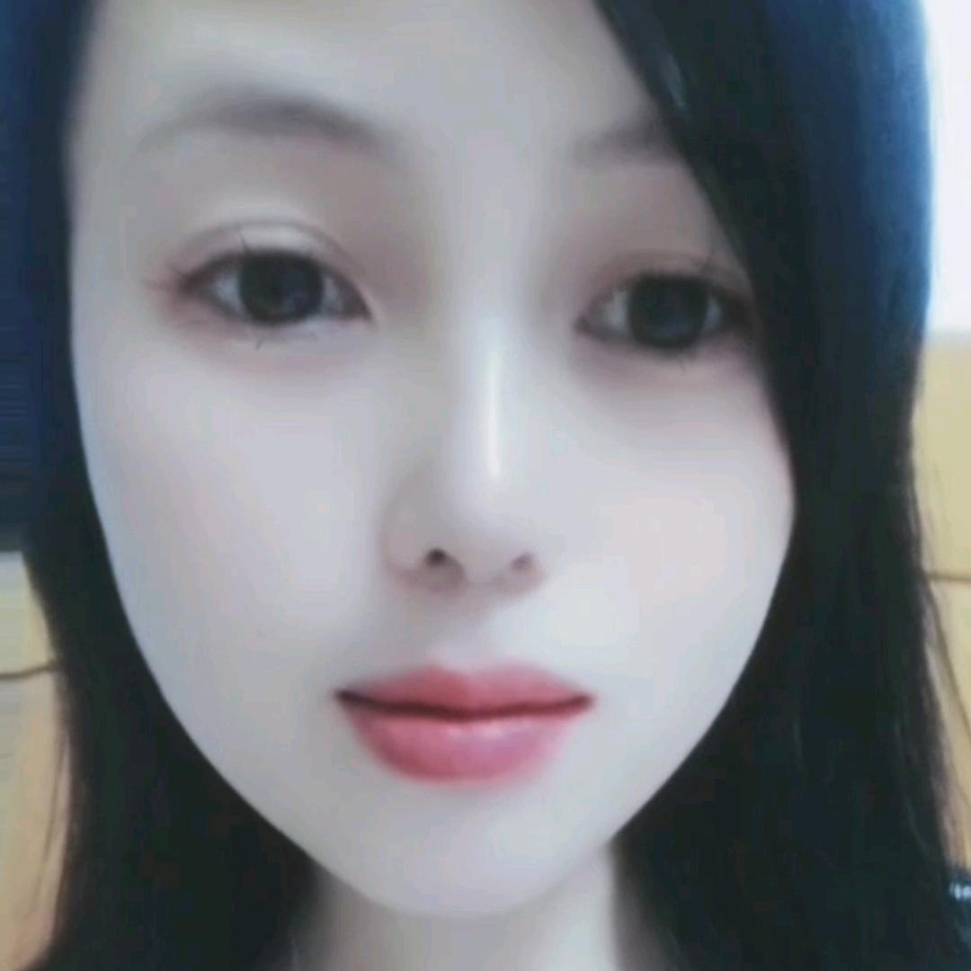 ❤倚窗听雨🐰🐰玲玲❤