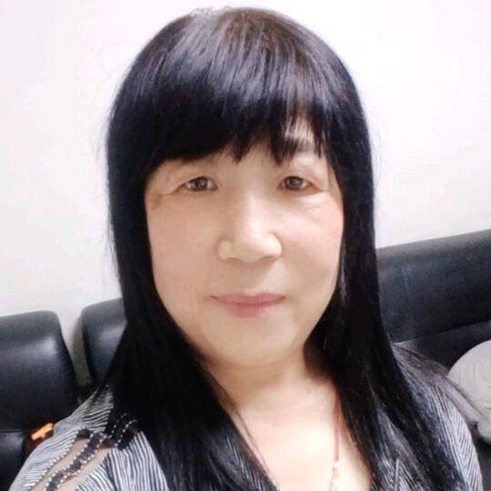 快乐就好🌹🐍🌹