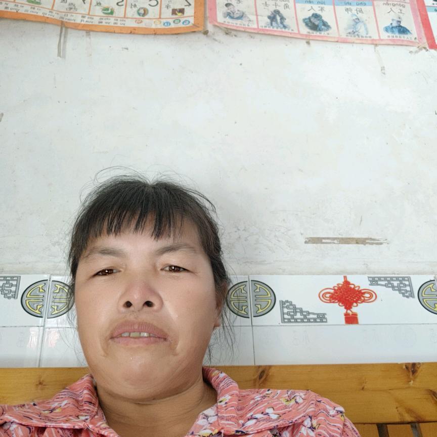 幸福快乐一家人