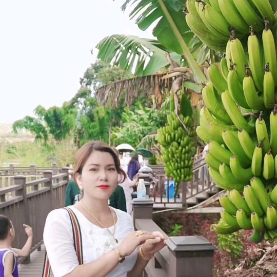 美丽德宏，开心女人