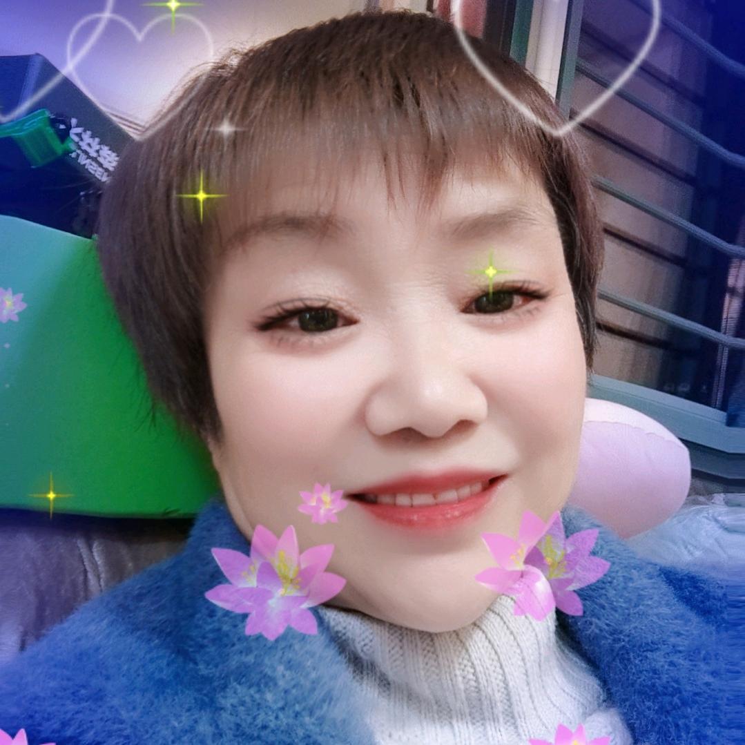 水中月