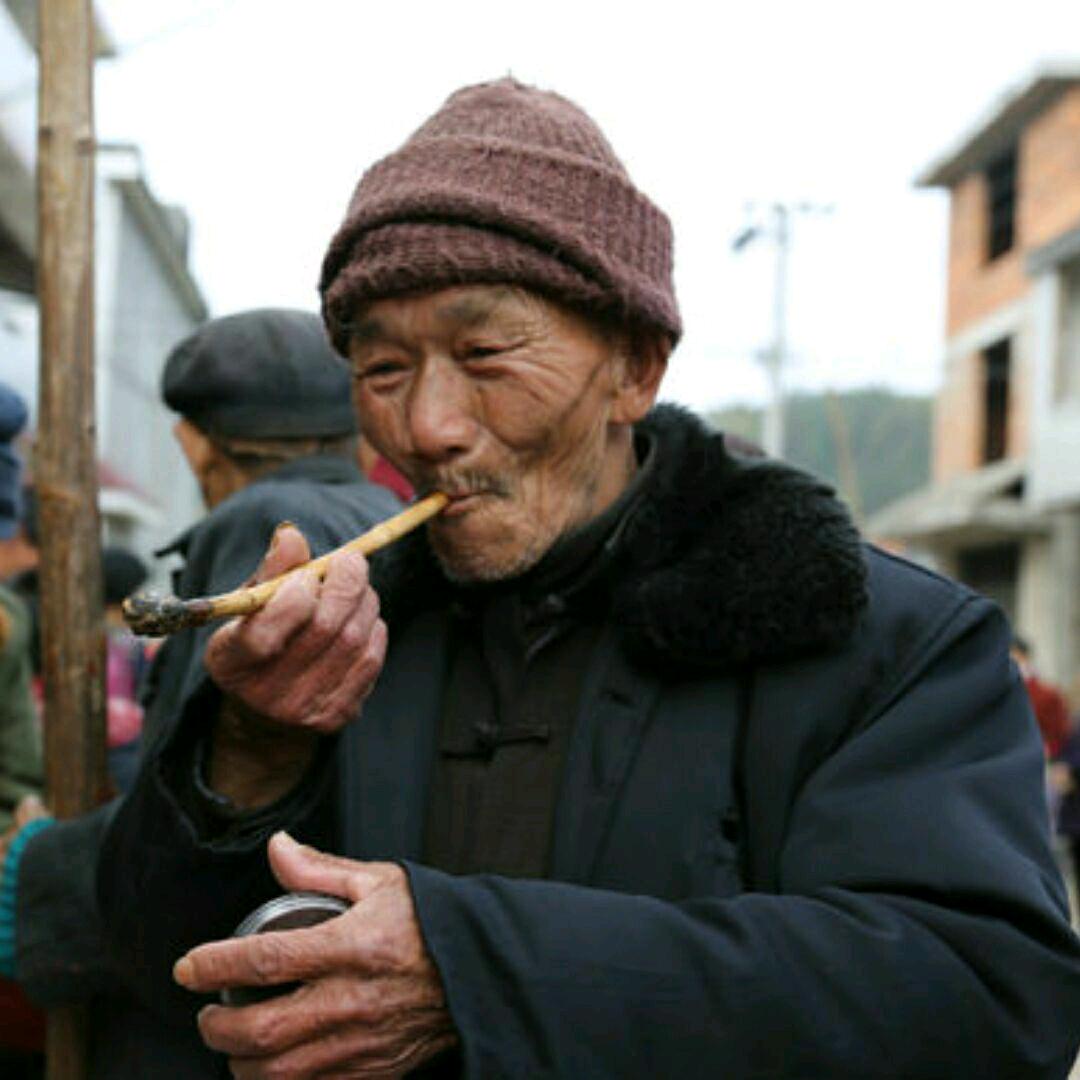 忧郁哥
