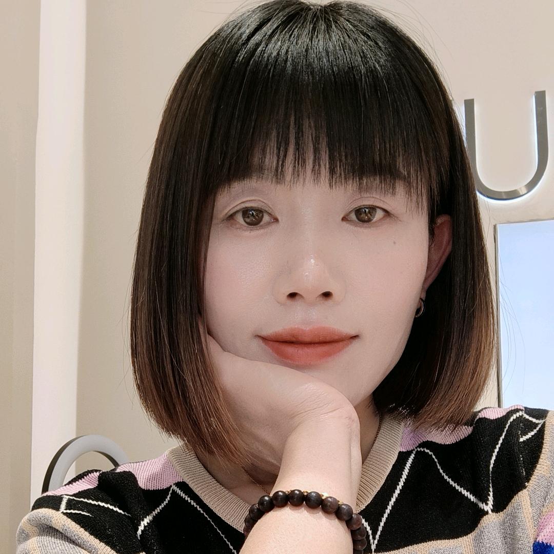 刁镇 觅念 女装店