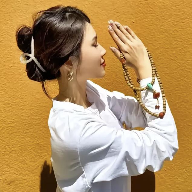 .･ﾟﾟ･🐬･ﾟﾟ･.