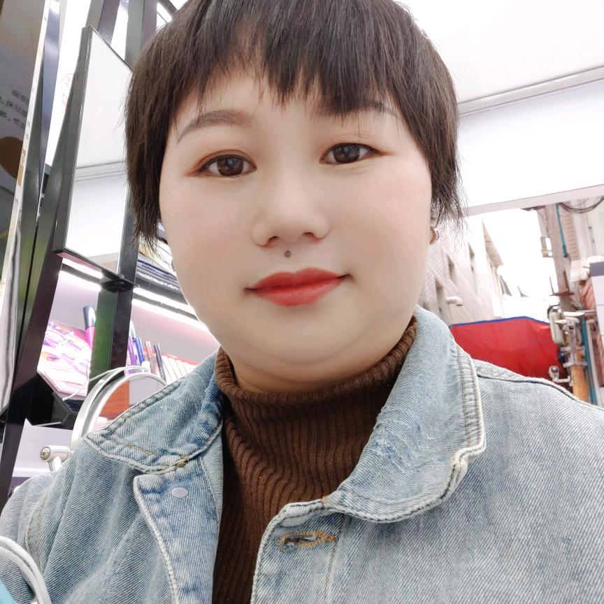 燕🚲石磨肠粉，瘦肉丸