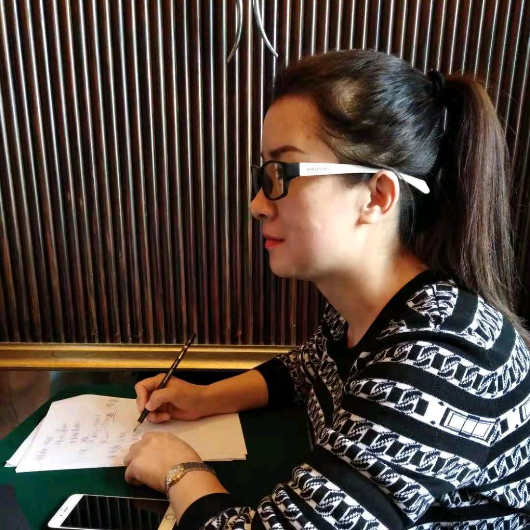 弘文教育郝老师