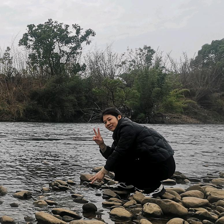 未来e家窗帘～仁仁