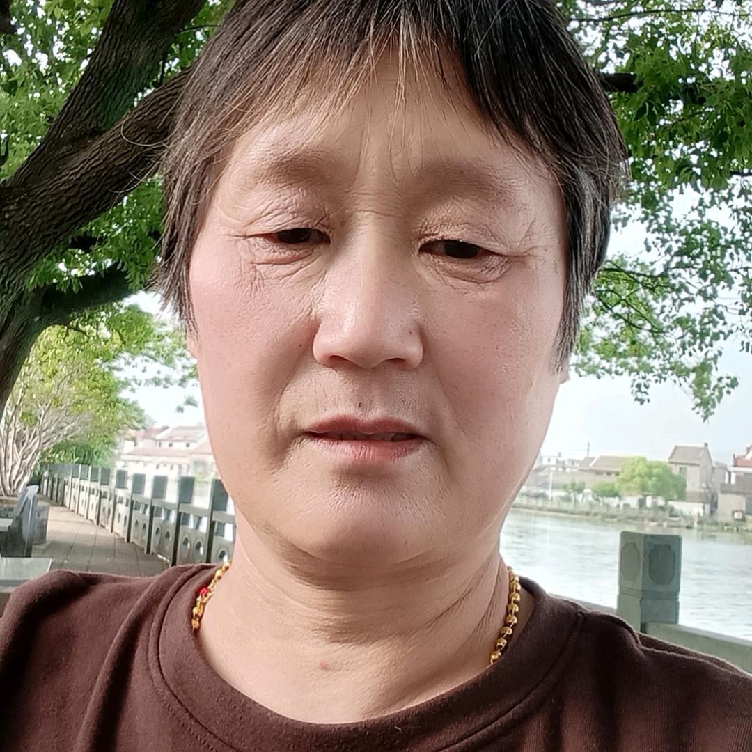 童童奶奶