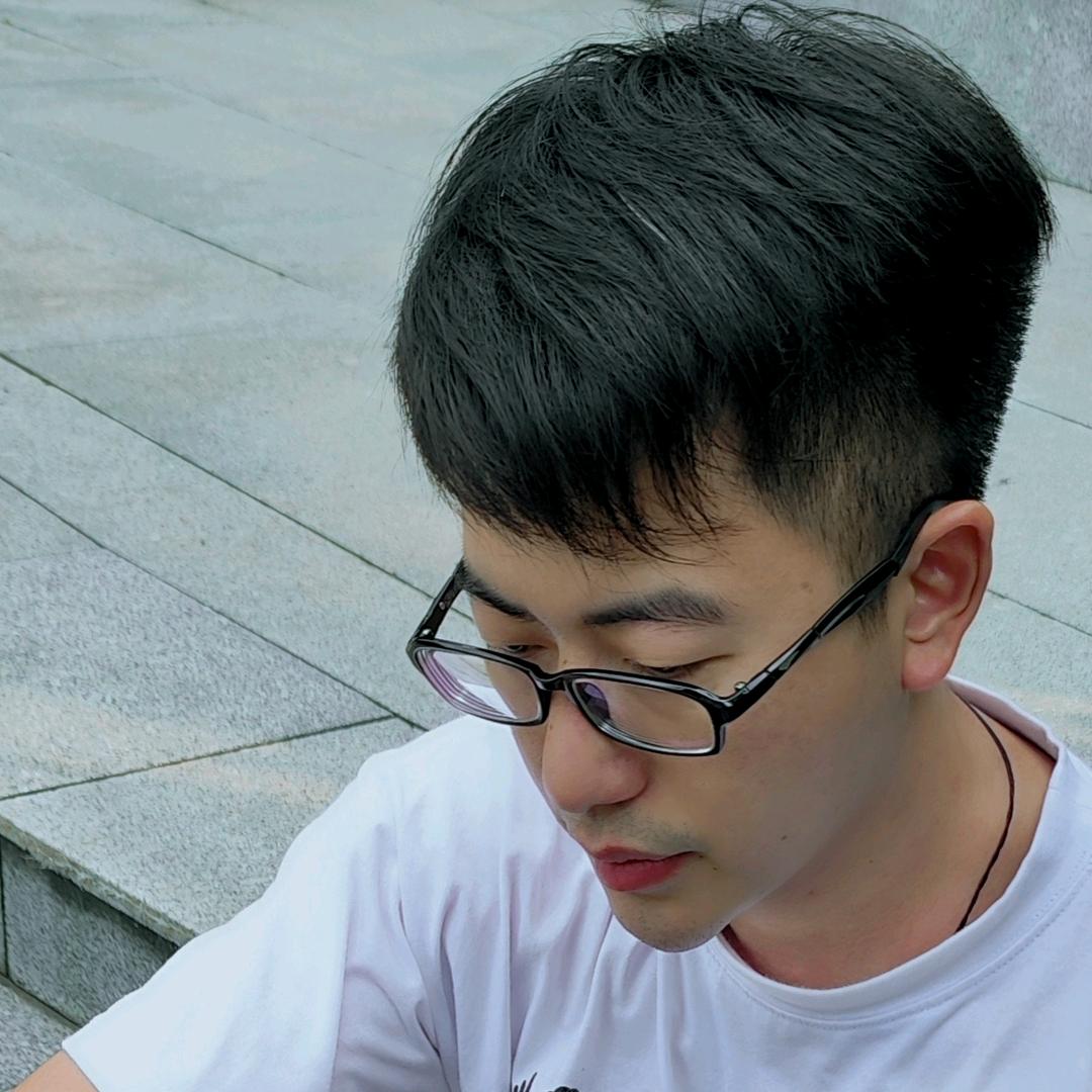 三只羊🐏茉莫