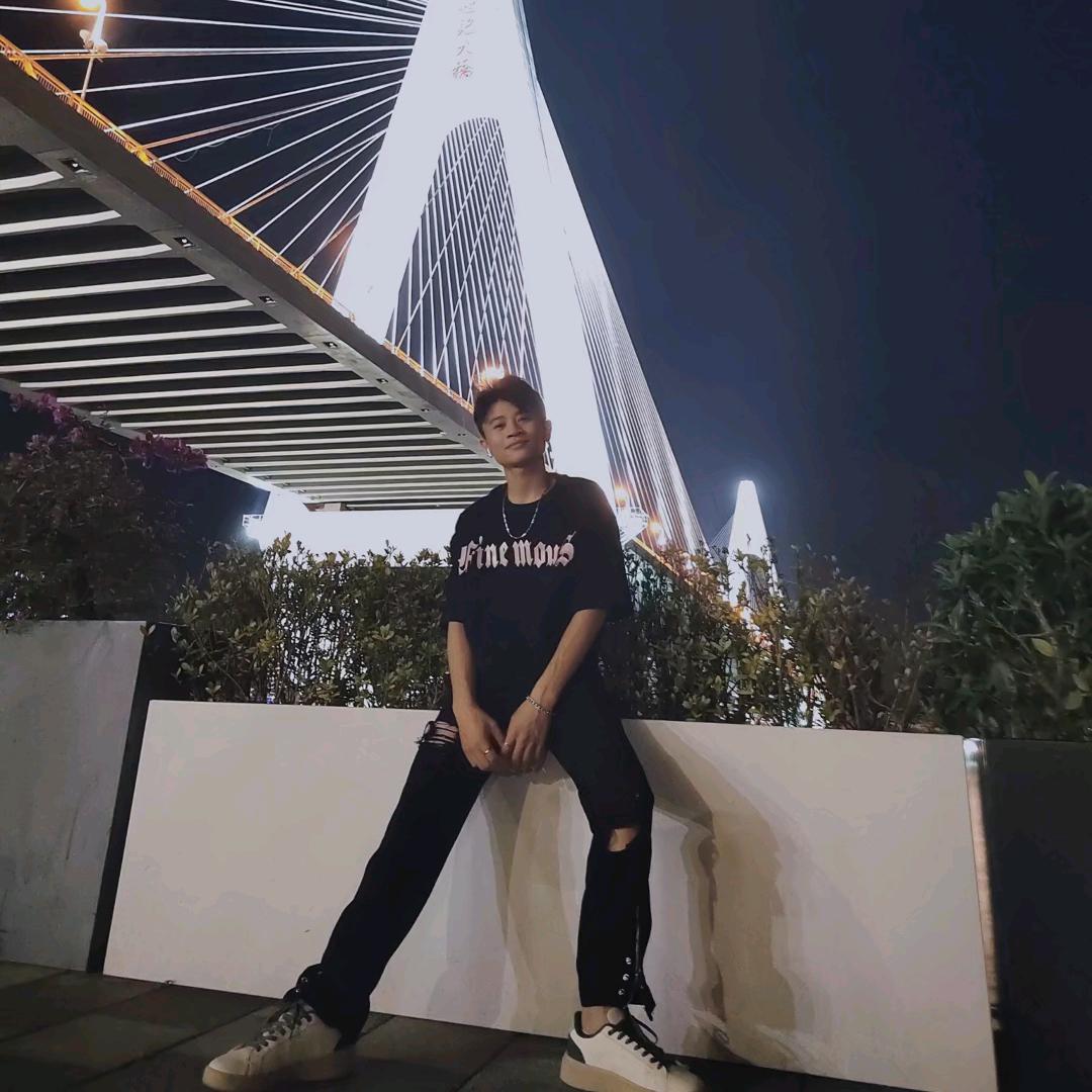 -𣇈浩仔-
